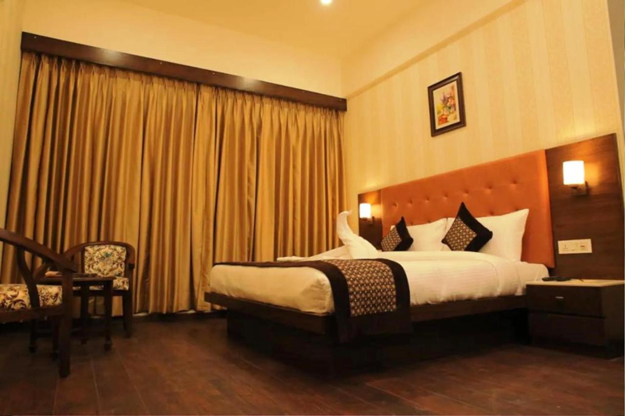 Hotel Citi Inn Grande Zirakpur Ngoại thất bức ảnh